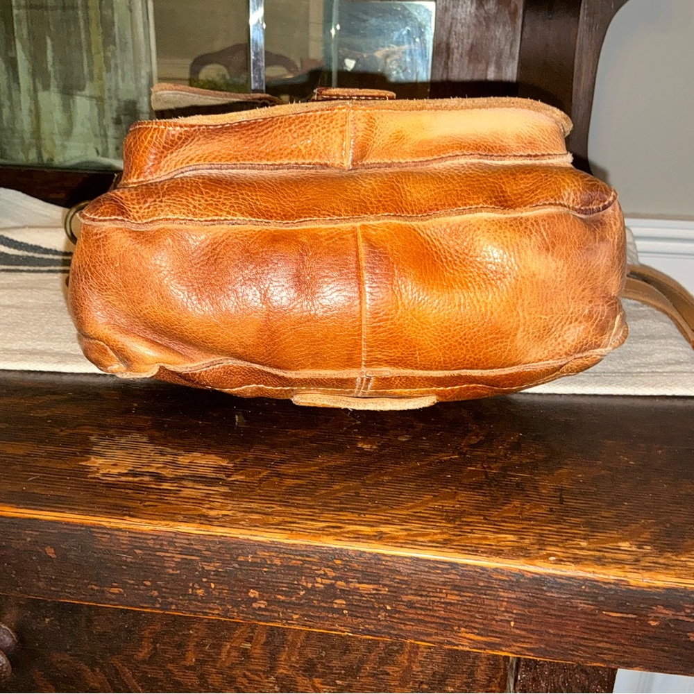 Bed Stu Leather AINHOA Crossbody Bag LTC CAFE LATTE TD Retail $275 - Picture 7 of 13